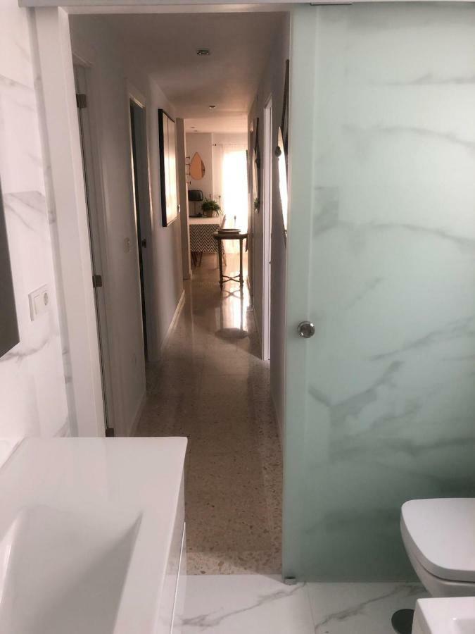 Masai Victoria Beach. A 100 Metros De La Playa. Кадис Екстериор снимка