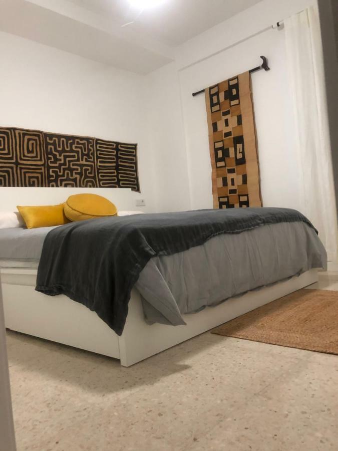 Masai Victoria Beach. A 100 Metros De La Playa. Кадис Екстериор снимка